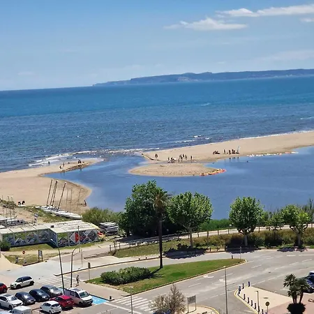 Blue Sea. Apartament